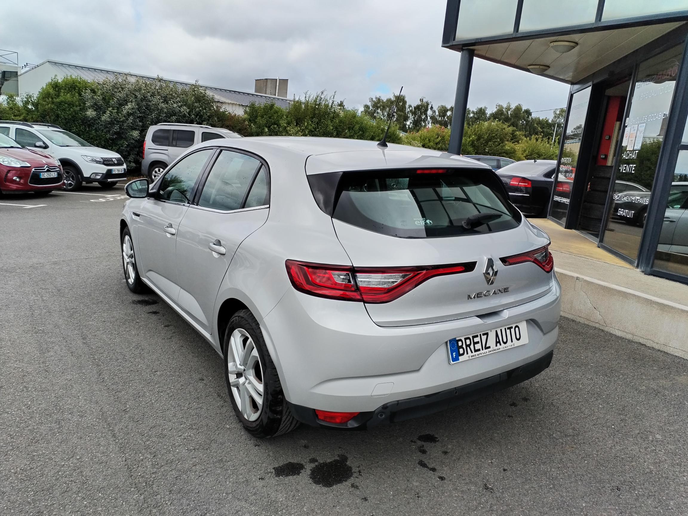 RENAULT  MEGANE IV